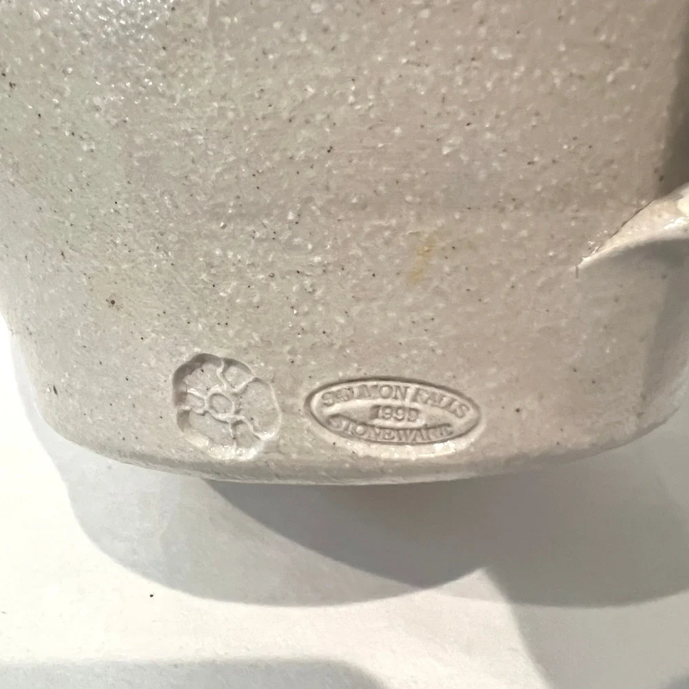 Salmon Falls Stoneware Kerosene Oil Lamp & Chimney Blueberry Vine Signed 1999